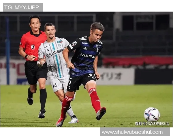 名古屋与鹿岛鹿角的激烈对决展现日本足球的魅力与激情