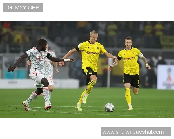 莱万再创辉煌足球巨星的职业生涯与未来展望