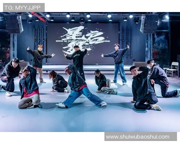 重庆极限运动队在全国街舞大赛中的华丽转身与新挑战探索 重庆极限运动队在全国街舞大赛中的华丽转身与新挑战探索