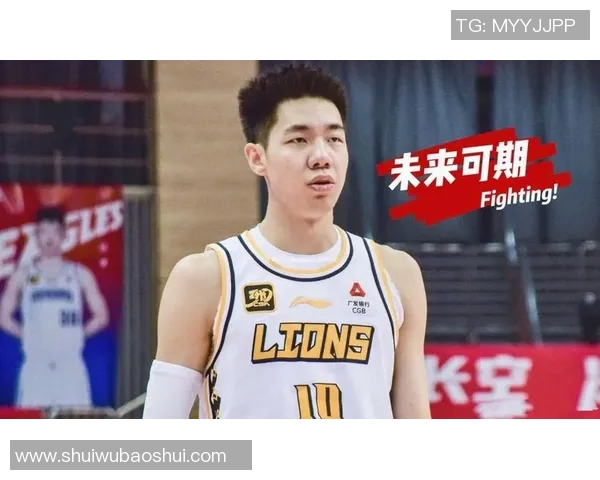朱俊龙的奋斗历程与成就探索：从普通少年到职场精英的蜕变之路